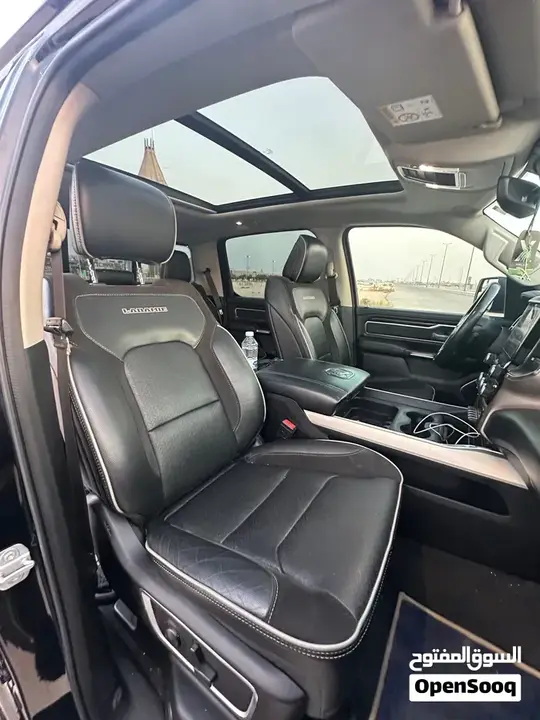 Dodge Ram Laramie 2022 photo 2