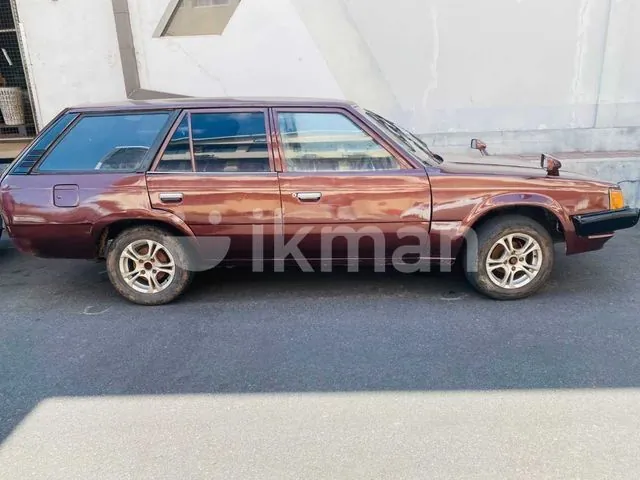 Toyota Corona 1985 photo 3