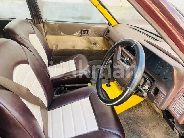 Toyota Corona 1985 photo 5