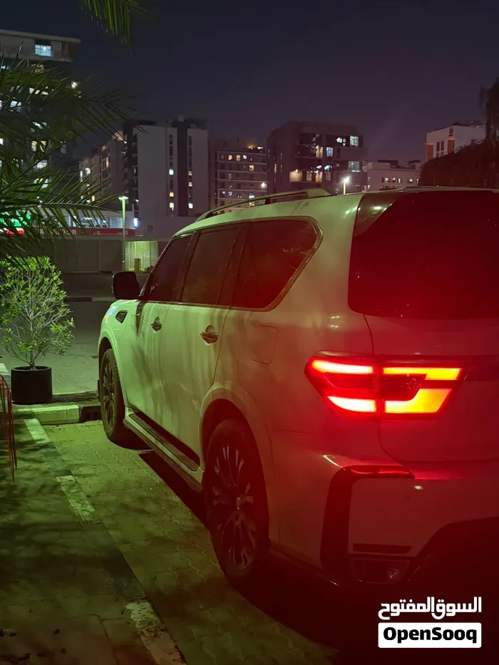 Nissan Patrol 2012 photo 4
