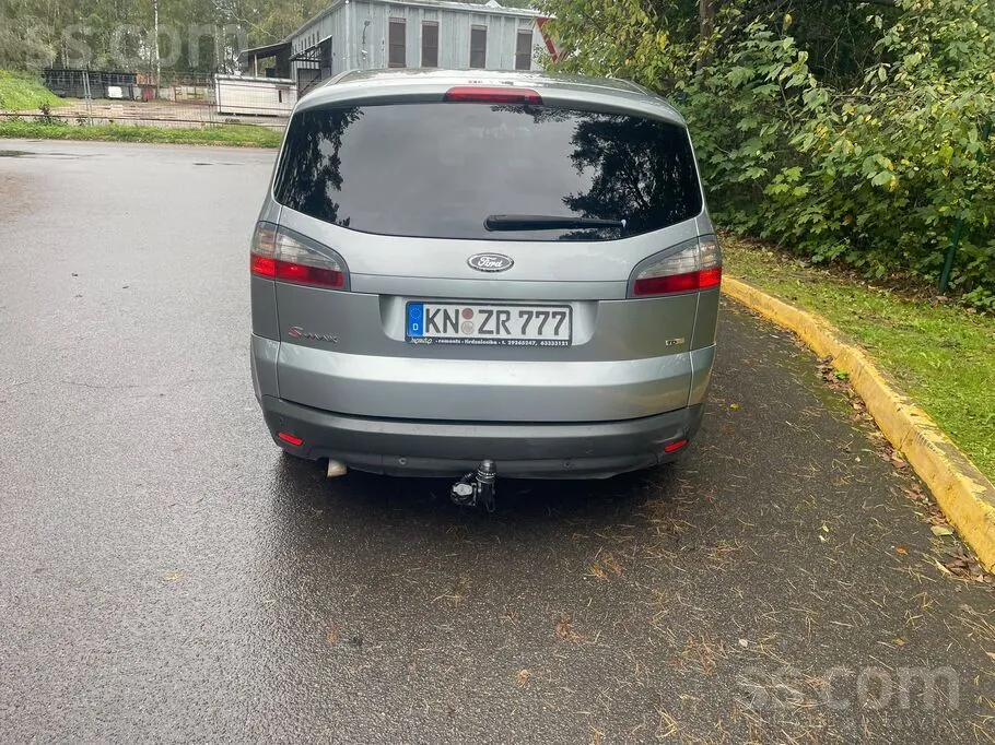 Ford S-Max 2009 photo 4