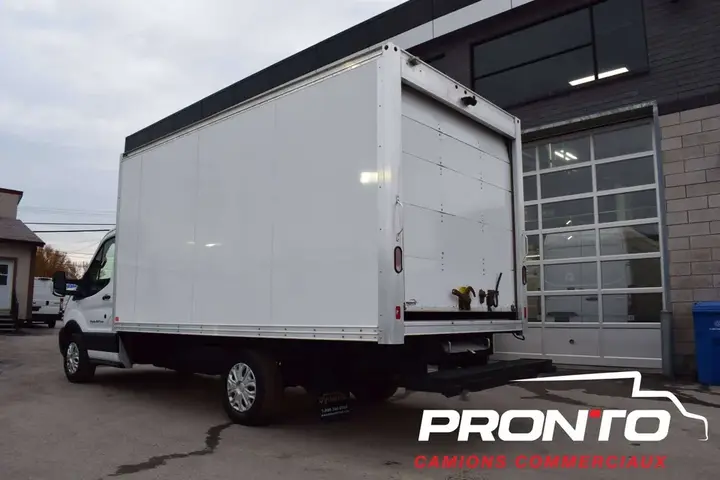 Ford Transit 2023 photo 5