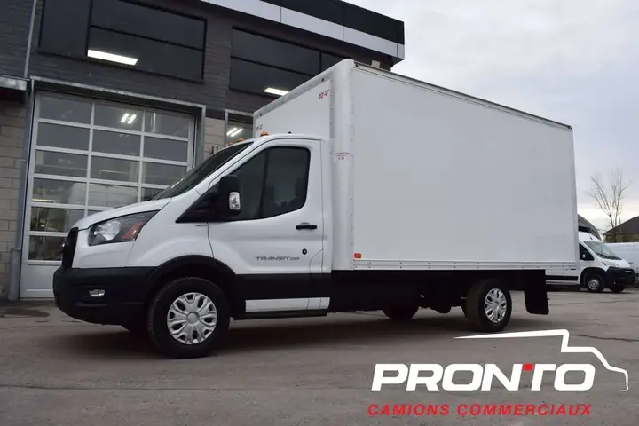 Ford Transit 2023 photo 3