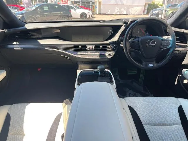 Lexus Ls 500 F Sport 2018 photo 2