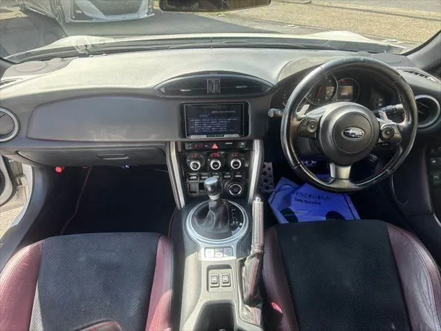 Subaru Sti 2017 photo 3