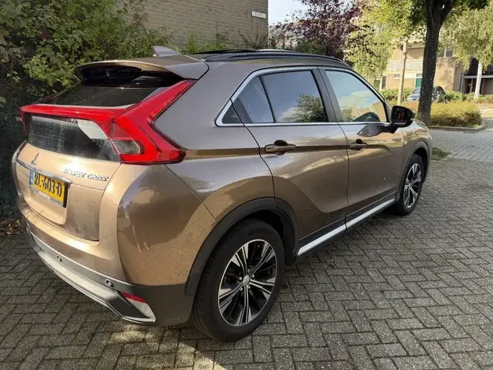 Mitsubishi Eclipse Cross 2018 photo 4