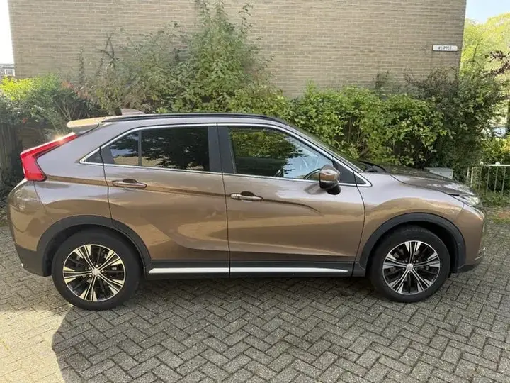 Mitsubishi Eclipse Cross 2018 photo 2