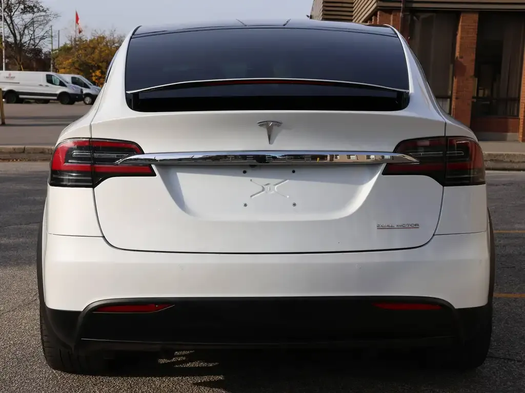 Tesla Model X 2019 photo 3
