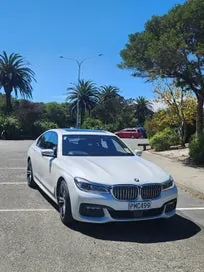 BMW 740E 2017 photo 2