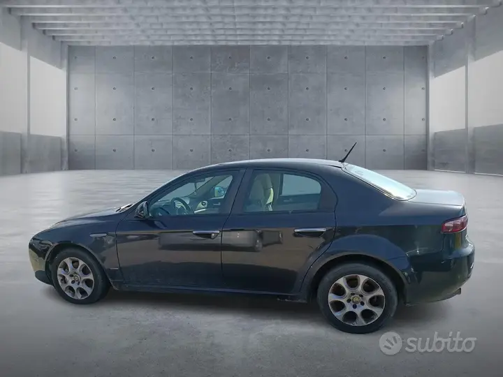 Alfa Romeo 159 2009 photo 5