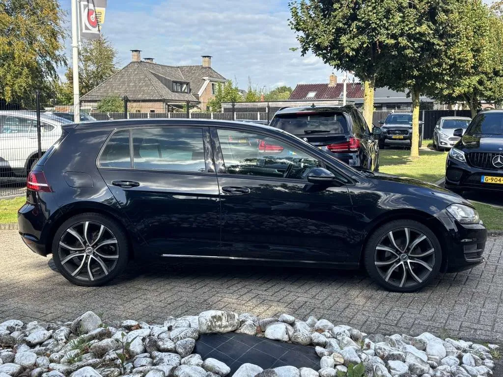 Volkswagen Golf 2014 photo 4