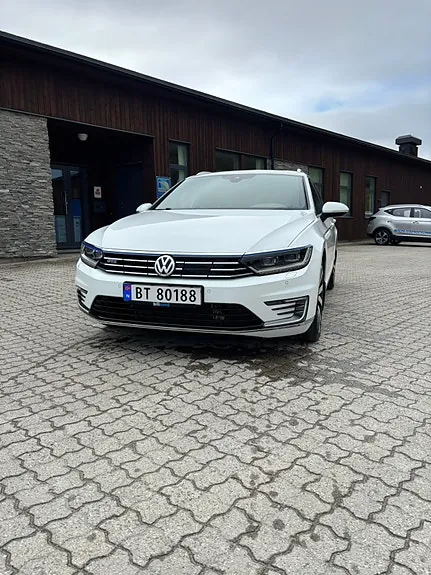 Volkswagen Passat 2018 photo 4