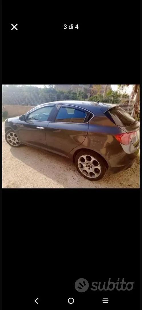 Alfa Romeo Giulietta 2011 photo 3