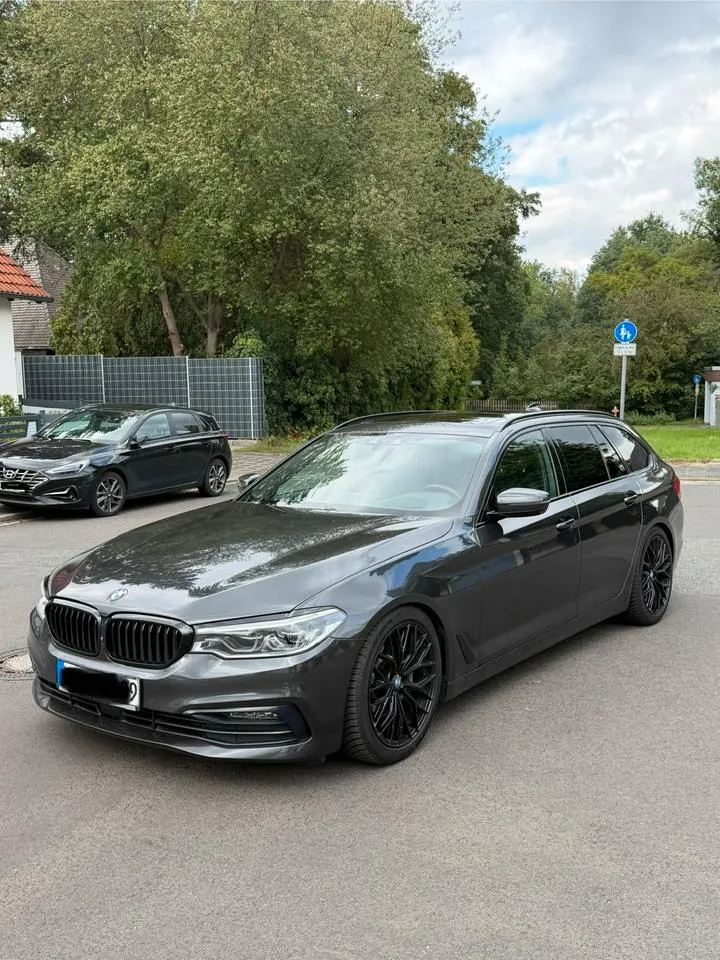BMW 530I