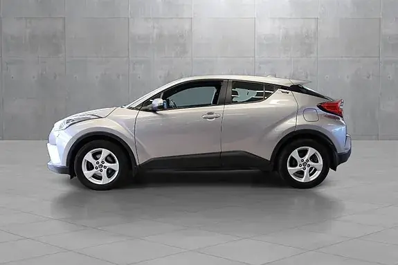 Toyota C-Hr 2017 photo 3