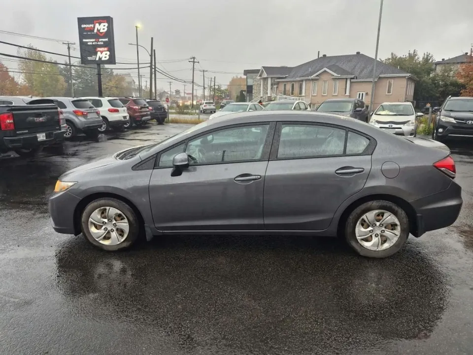 Honda Civic 2013 photo 2