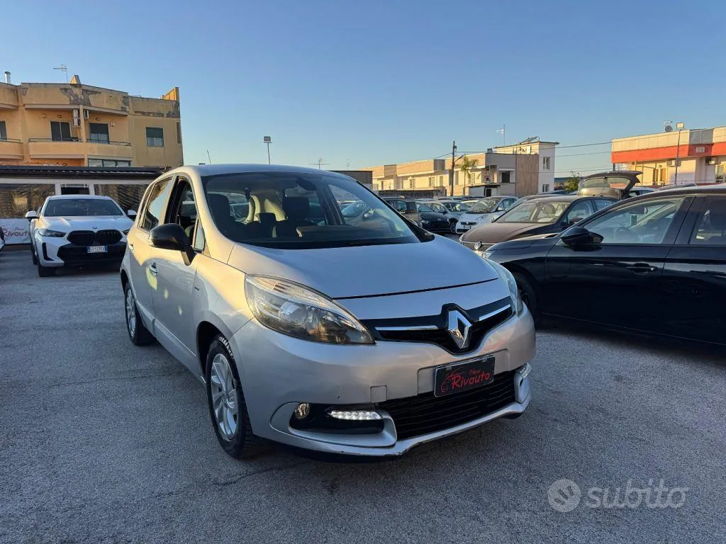 Renault Scenic 2015 photo 2