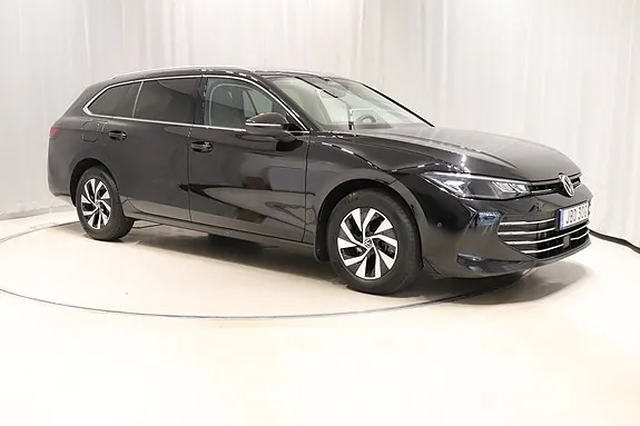 Volkswagen Passat 2025 photo 3
