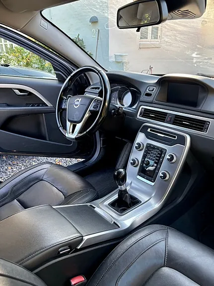 Volvo V70 2015 photo 4