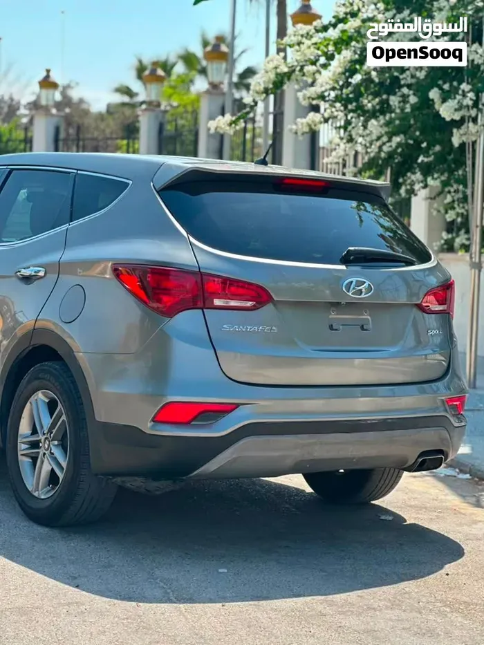 Hyundai Santa Fe 2018 photo 5