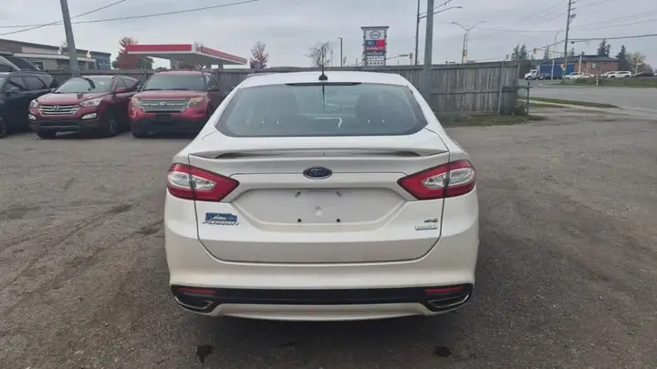 Ford Fusion 2013 photo 4