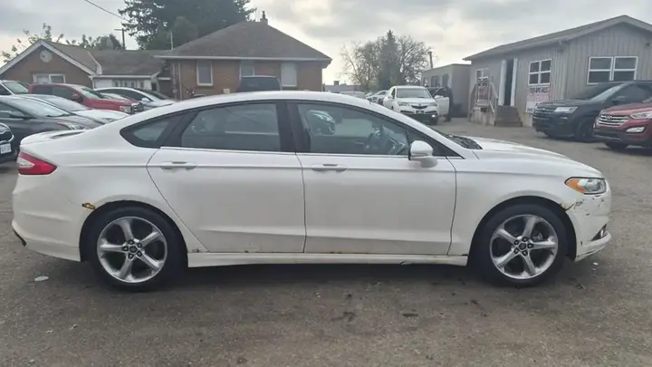Ford Fusion 2013 photo 5