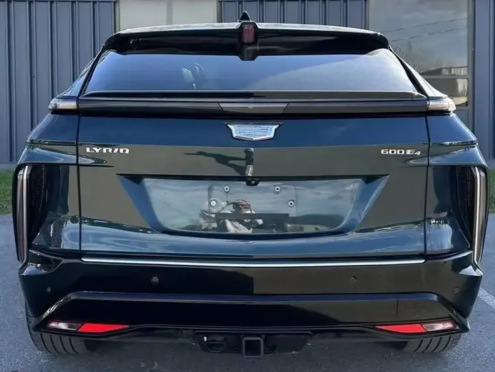 Cadillac Lyriq 2024 photo 5