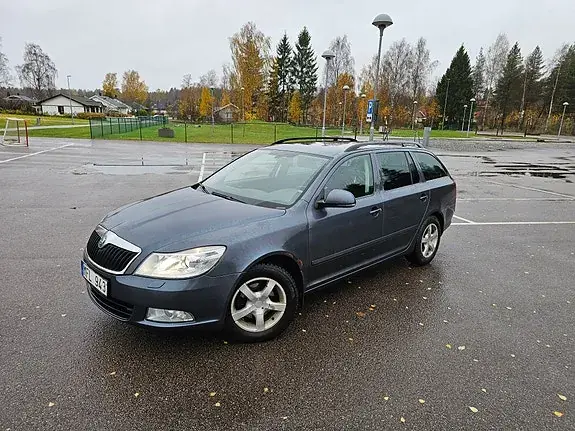 Skoda Octavia 2012 photo 3