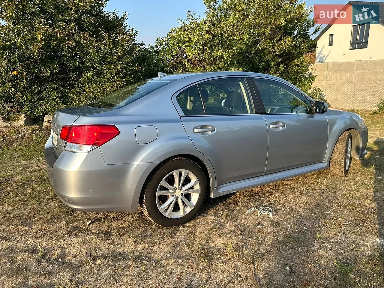 Subaru Legacy 2013 photo 5