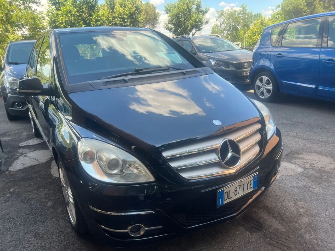 Mercedes-Benz B 200 2009 photo 3
