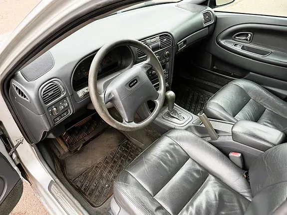 Volvo V40 2001 photo 5