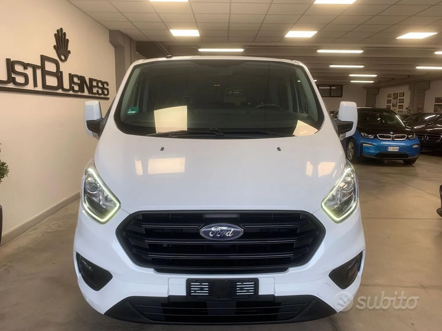 Ford Transit 2021 photo 2