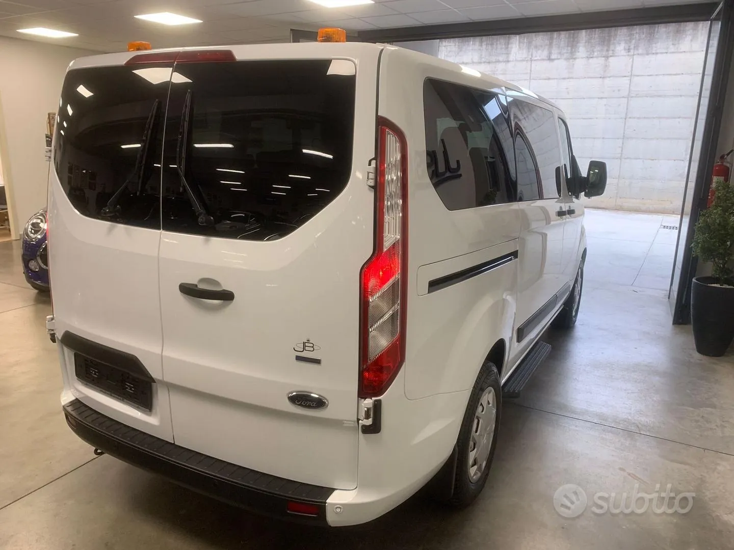 Ford Transit 2021 photo 4