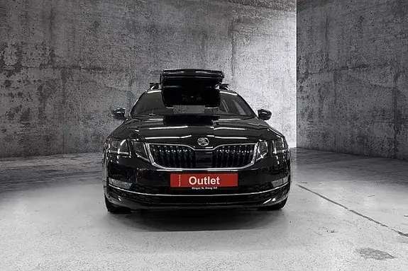 Skoda Octavia 2019 photo 2