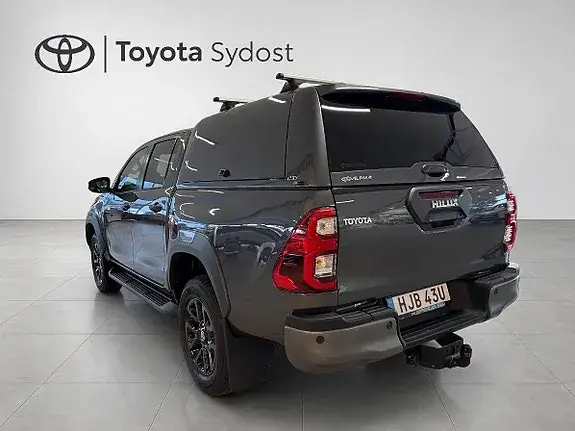 Toyota Hilux 2025 photo 3