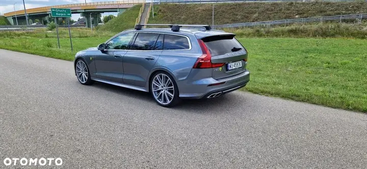 Volvo V60 2018 photo 4