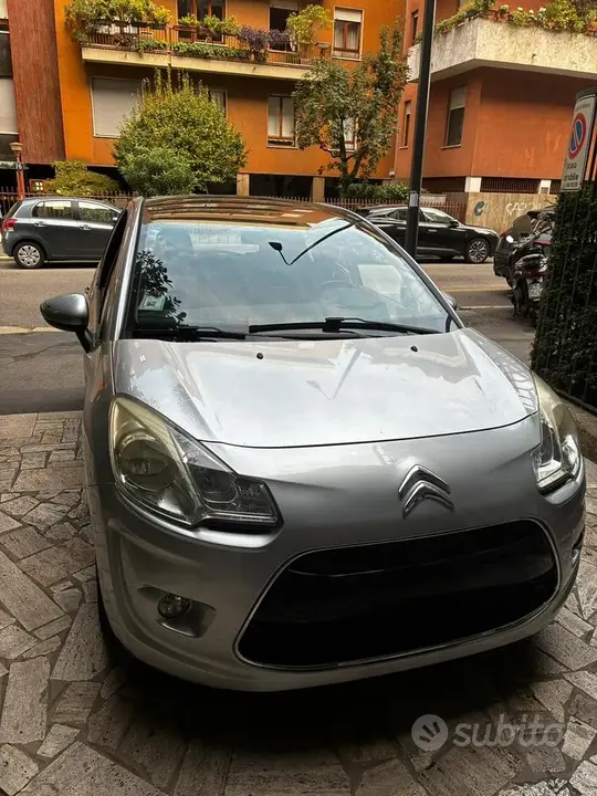 Citroen C3 2012 photo 3