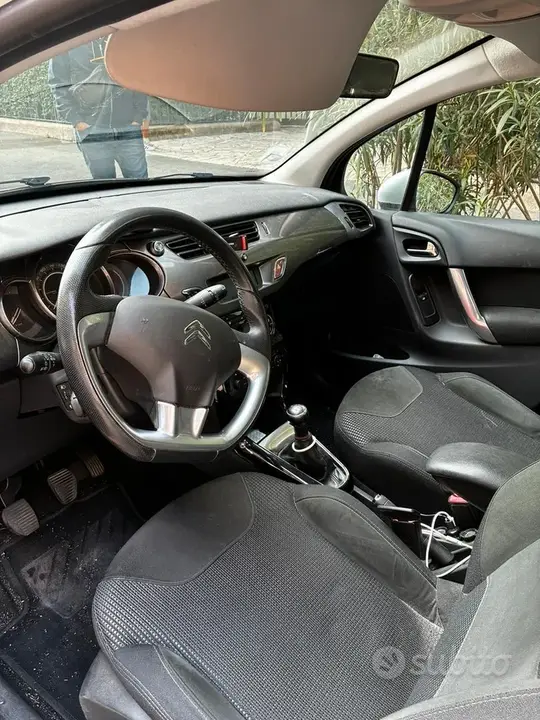 Citroen C3 2012 photo 5