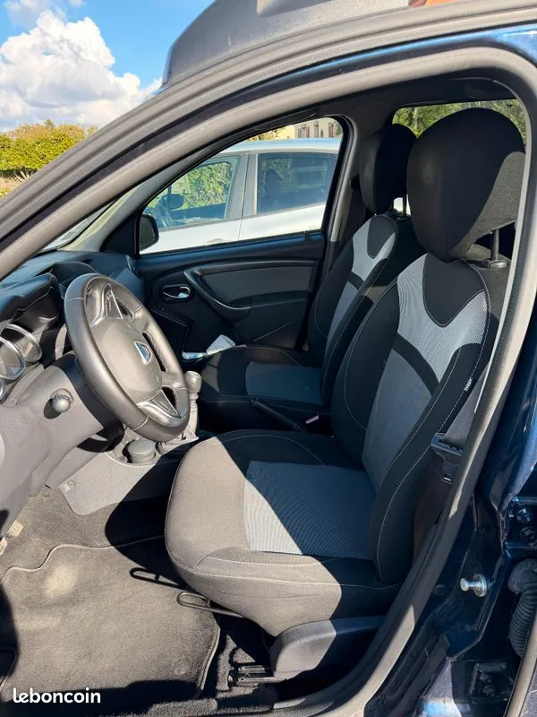 Dacia Duster 2018 photo 3