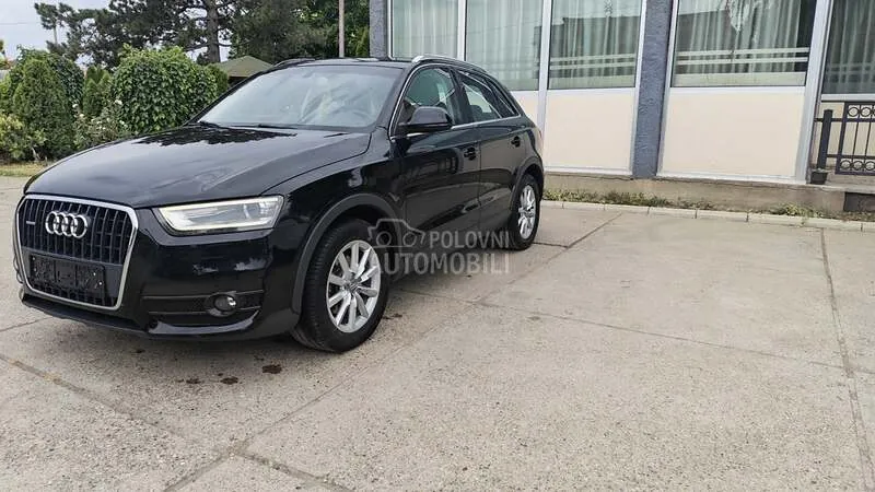 Audi Q3 2012 photo 5