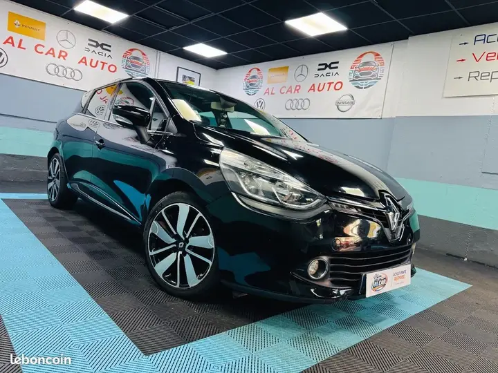 Renault Clio 2014 photo 2