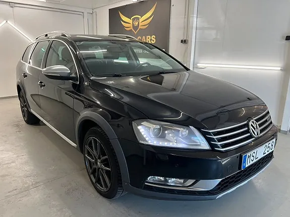 Volkswagen Passat Alltrack 2012 photo 2