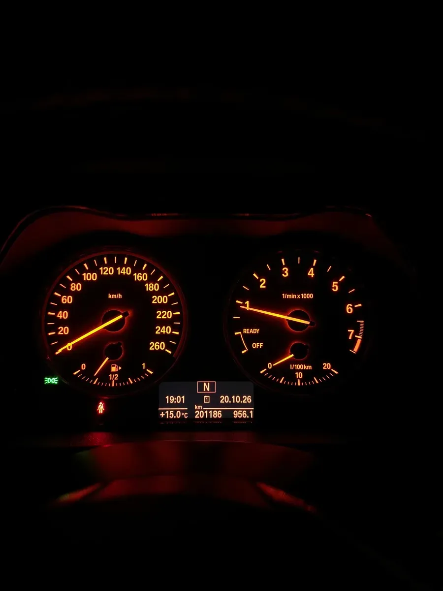 BMW 2 Series 2015 photo 2