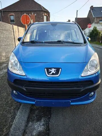 Peugeot 1007