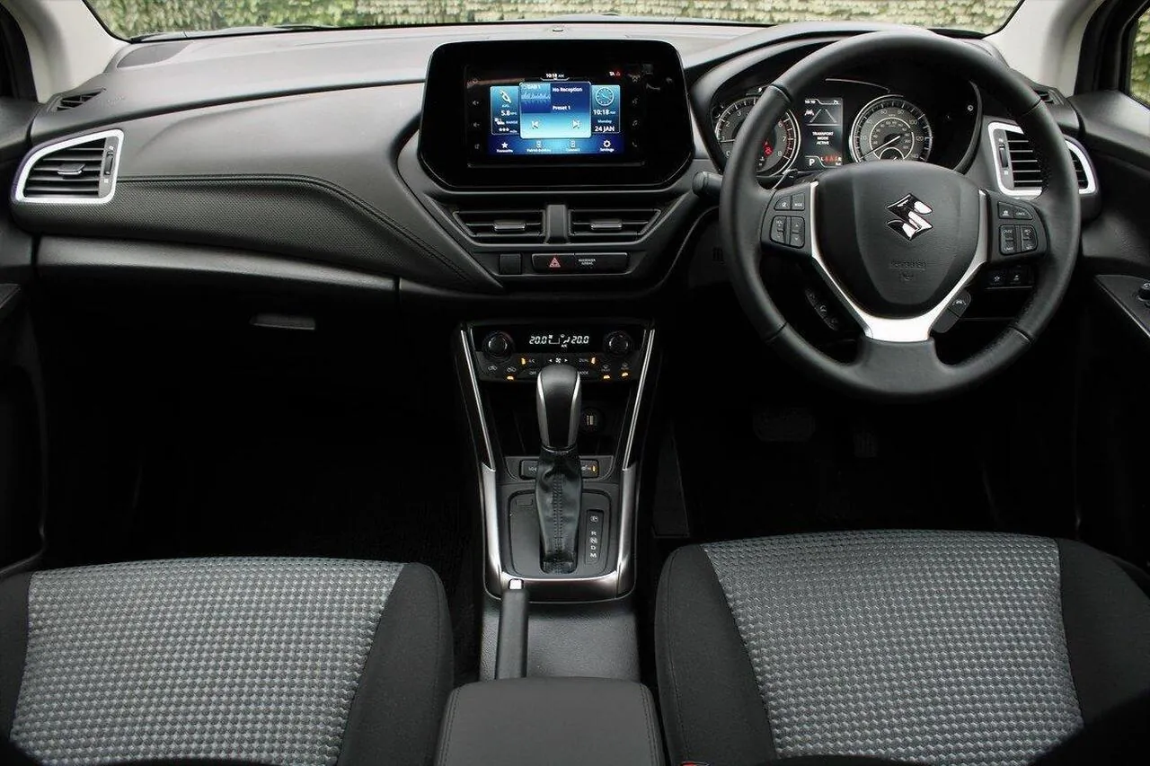 Suzuki S-Cross 2023 photo 2