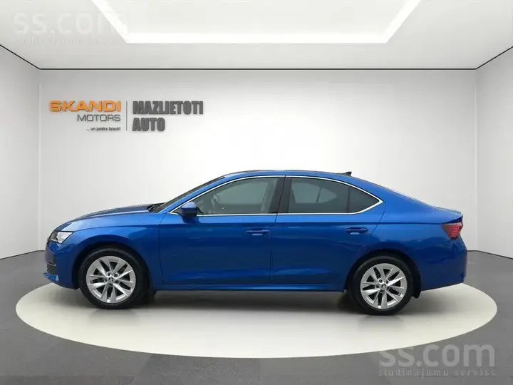 Skoda Octavia 2024 photo 3