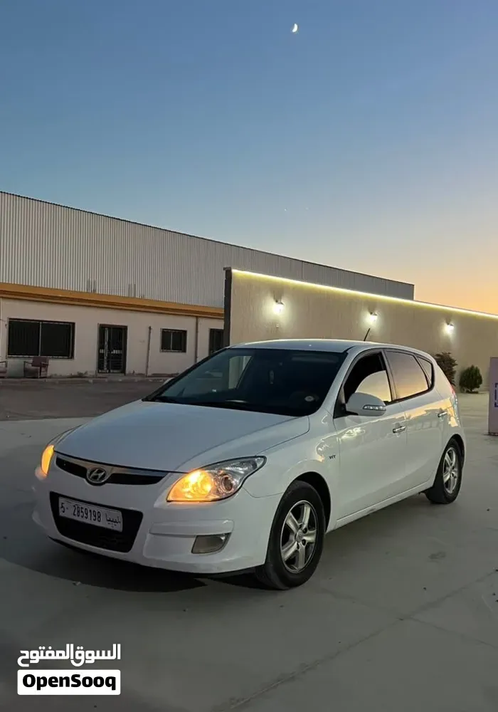 Hyundai I30 2009 photo 2