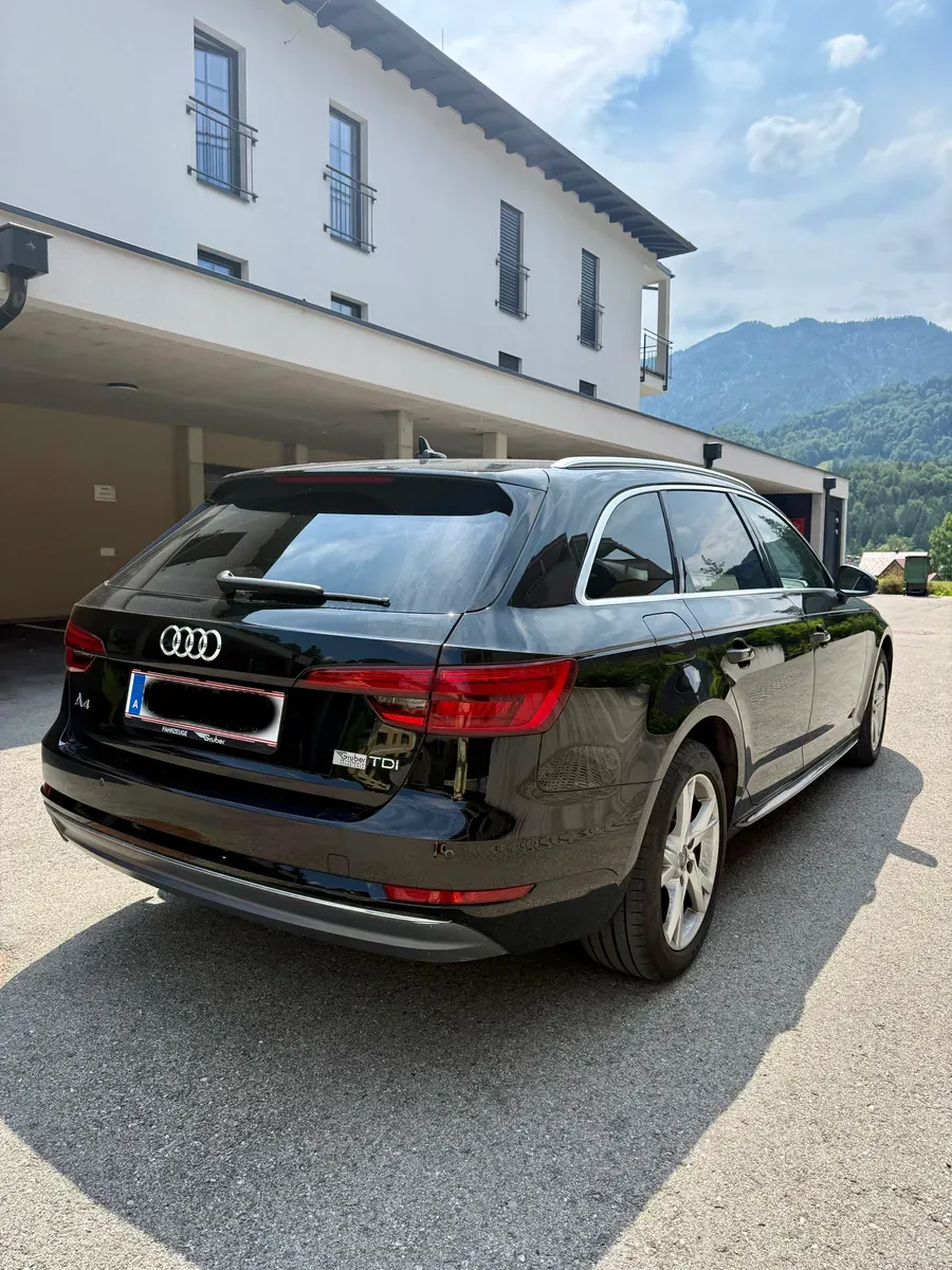 Audi A4 2018 photo 3