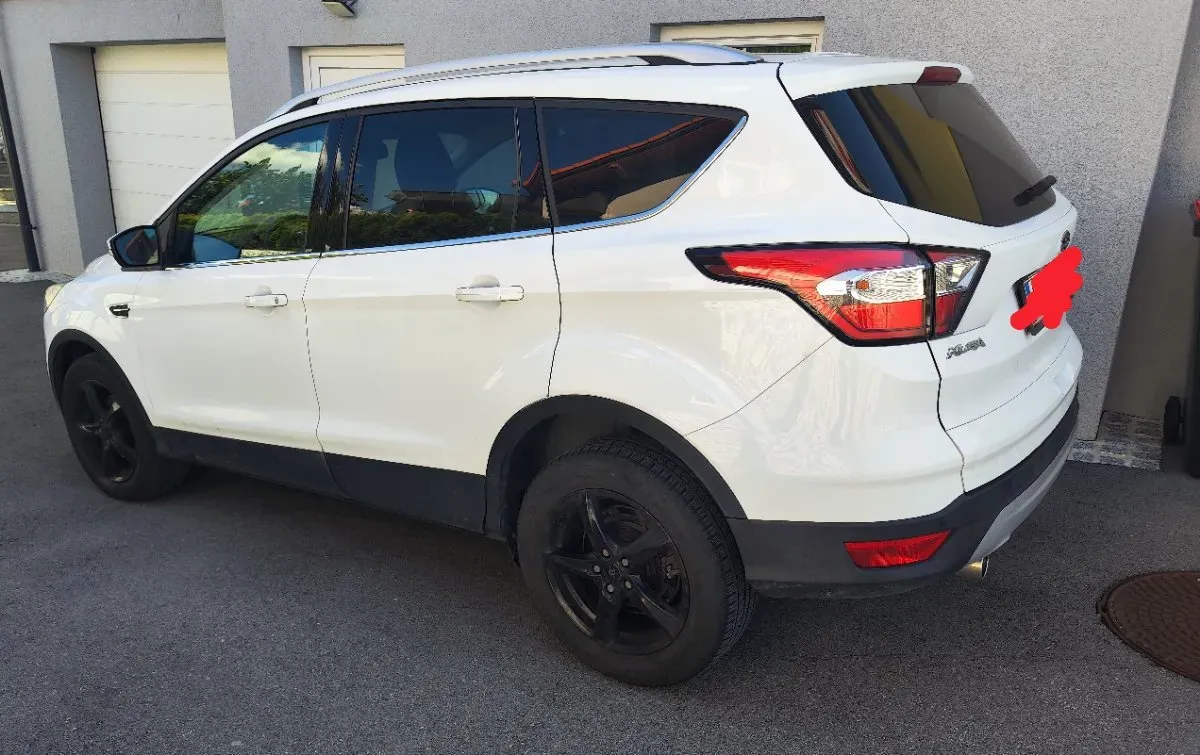 Ford Kuga 2018 photo 2