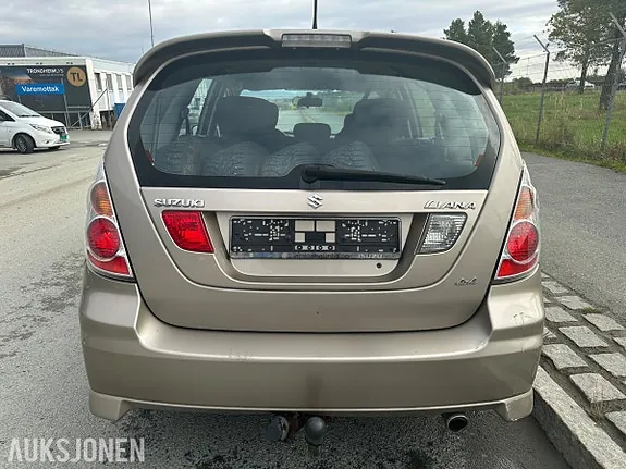 Suzuki Liana 2009 photo 5